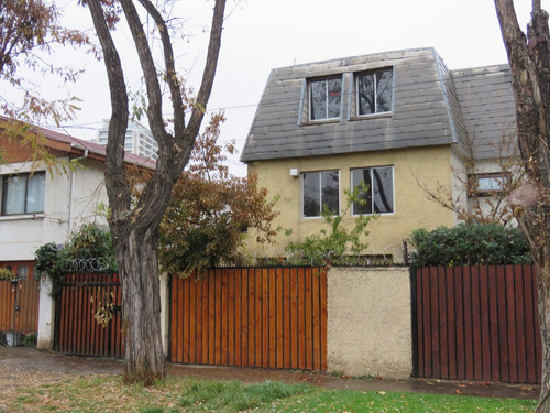 Arriendo Casa NP 5D en suite 3B 2E Plaza Ega&ntilde;a - &Ntilde;u&ntilde;oa