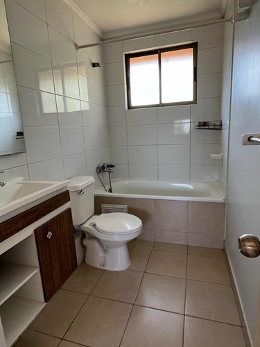 Venta Casa 5D 5B 4E Chicureo - Colina