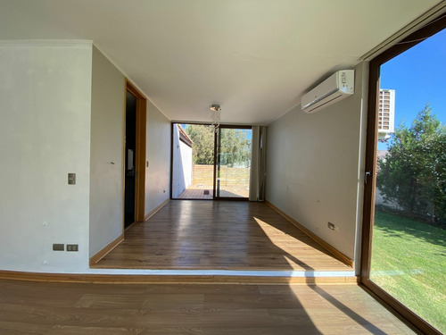 Arriendo Casa 3D 4B 2E 1B Chicureo - Colina