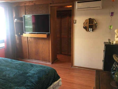 Venta Casa O 4D en suite Walk-in cl&oacute;set 4B 3E 1B Rotonda Atenas - Las Condes