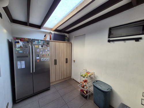 Arriendo Casa 4D en suite 4B 1E Troncos Viejos - La Reina