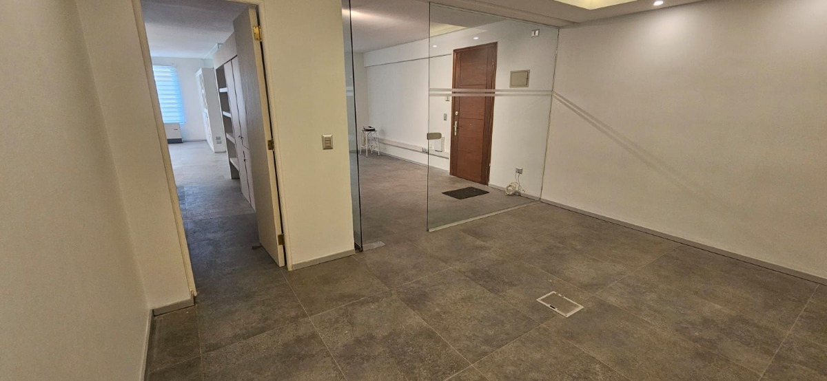 Venta Oficina P 2B 1E Barrio El Golf - Las Condes