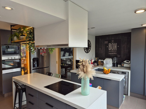 Venta Departamento NO 3D en suite Walk-in cl&oacute;set 3B 2E 1B Parque Bicentenario - Vitacura