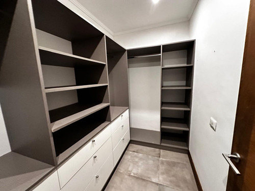 Arriendo Casa 4D 4B 4E 1B Chicureo - Colina