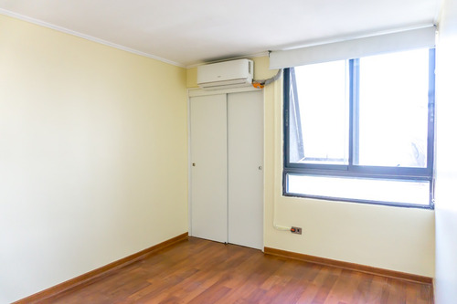 Venta Departamento O 2D en suite 2B 1E 1B Metro Monse&ntilde;or Eyzaguirre - &Ntilde;u&ntilde;oa