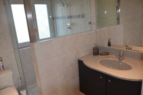 Arriendo Casa NOSP 4D 3B 1E 1B Barrio El Golf - Las Condes