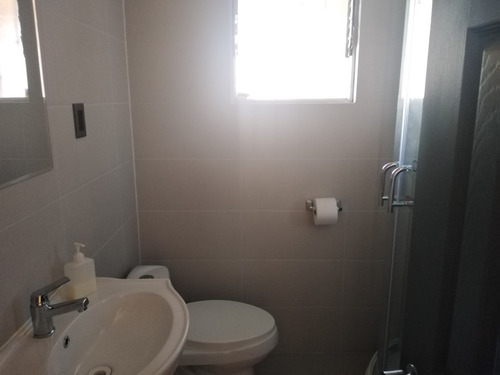 Venta Casa 3D en suite Walk-in cl&oacute;set 3B 2E Troncos Viejos - La Reina