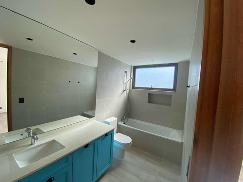 Arriendo Casa 5D 5B 3E 1B Chicureo - Colina