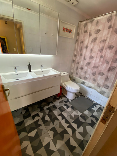 Venta Casa SO 4D Walk-in cl&oacute;set 2B 2E Rotonda Atenas - Las Condes