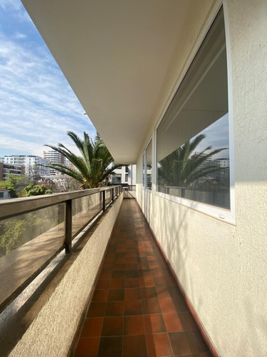 Arriendo Departamento NOSP 3D en suite Walk-in cl&oacute;set 3B 2E 1B Las Lilas - Providencia