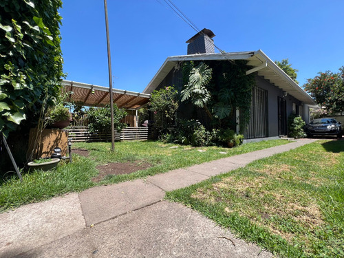 Venta Casa NO 4D 2B 4E Metro Manquehue - Apumanque - Las Condes