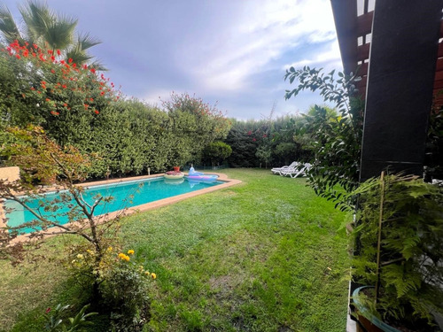 Venta Casa NP 5D en suite Walk-in cl&oacute;set 5B 3E 2B La Reina Alta - La Reina