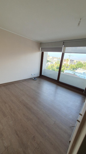 Arriendo Departamento O 2D en suite Walk-in cl&oacute;set 2B 1E 1B Campus Oriente - Providencia