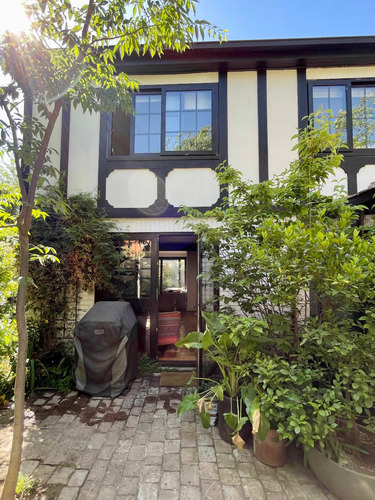 Venta Casa S 4D 3B Jard&iacute;n Del Este - Vitacura