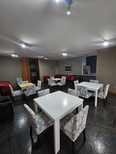 Arriendo Departamento SO 3D en suite Walk-in cl&oacute;set 3B 2E 1B Las Lilas - Providencia