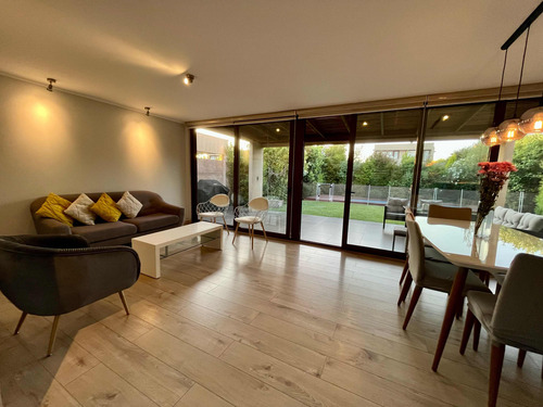 Venta Casa 3D 3B 3E Chicureo - Colina