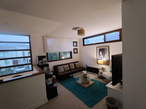 Arriendo Casa 4D en suite Walk-in cl&oacute;set 4B 3E Chicureo - Colina