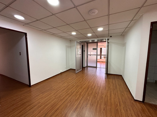 Arriendo Oficina 4B Pedro de Valdivia - Providencia