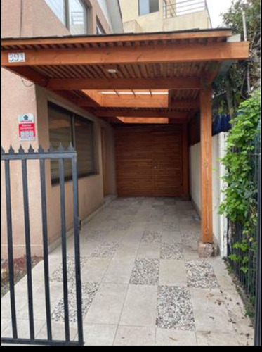 Arriendo Casa 3D 2B 1E 1B Manuel Montt - Providencia