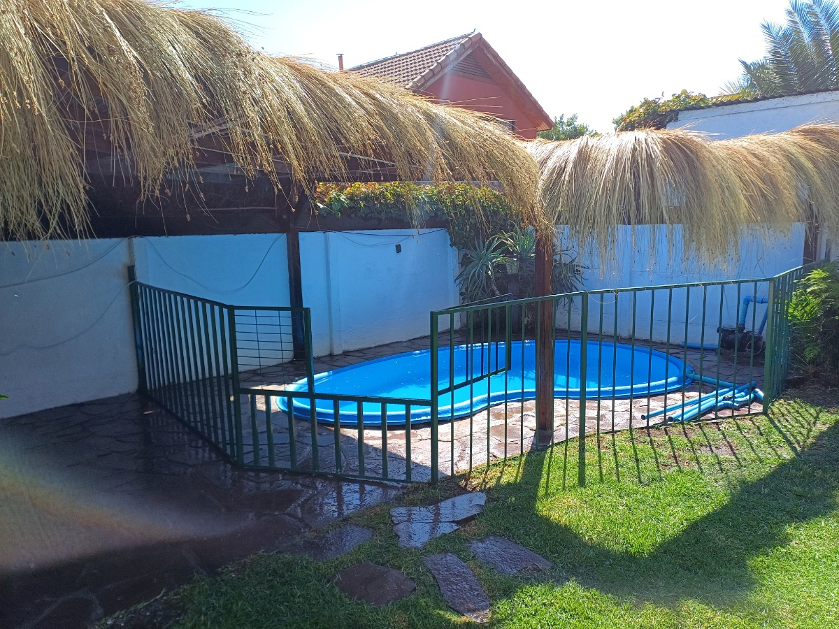 Arriendo Casa NO 4D 2B 2E Rotonda Atenas - Las Condes