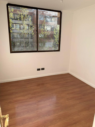 Arriendo Departamento NO 3D en suite Walk-in cl&oacute;set 3B 1E 1B Las Lilas - Providencia