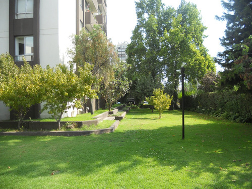 Arriendo Departamento P 2D 2B 1E 1B Barrio El Golf - Las Condes