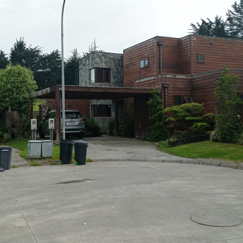 Venta Casa 5D en suite Walk-in cl&oacute;set 5B 3E 1B Philippi - Puerto Varas
