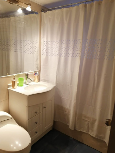 Venta Casa NO 3D 2B 3E 1B Rotonda Atenas - Las Condes