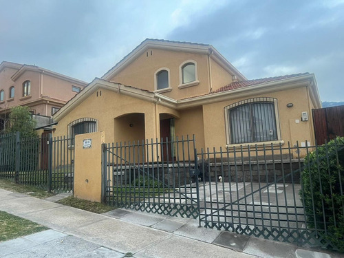 Arriendo Casa NO 4D 4B 2E 1B La Dehesa - Lo Barnechea