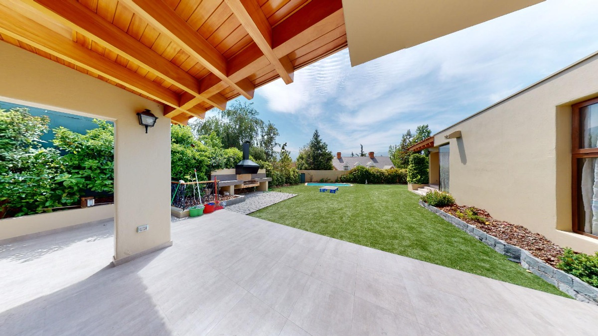 Arriendo Casa NO 3D en suite Walk-in cl&oacute;set 4B 3E 1Bd La Dehesa - Lo Barnechea