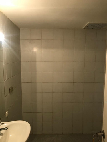 Arriendo Oficina SP 3B 2E Barrio El Golf - Las Condes