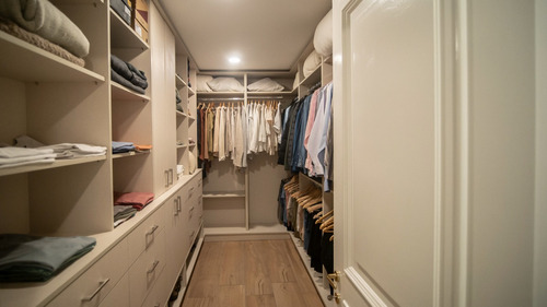 Venta Departamento NOSP 3D en suite Walk-in cl&oacute;set 3B 3E 1B Mall Sport - Las Condes