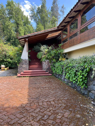 Venta Casa 5D 4B 8E Lo Curro - Vitacura