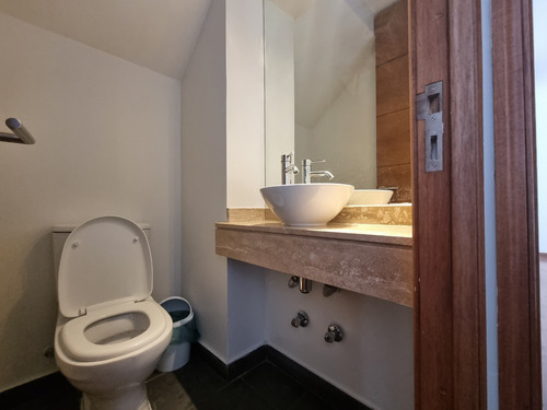 Venta Casa 5D en suite Walk-in cl&oacute;set 5B 4E 1B Chicureo - Colina