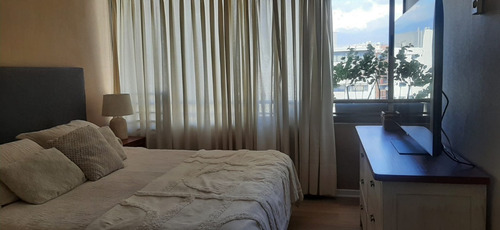 Arriendo Departamento NO 2D en suite Walk-in cl&oacute;set 2B 1E 1B Metro Manquehue - Apumanque - Las Condes