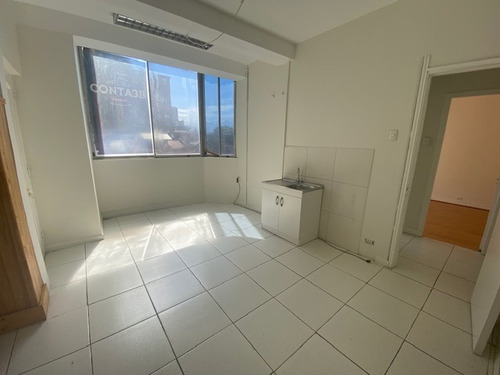 Arriendo Oficina NOSP 3B 1E Salvador - Providencia