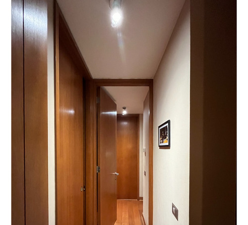 Arriendo Departamento SO 2D en suite Walk-in cl&oacute;set 2B 1E 1B Barrio El Golf - Las Condes