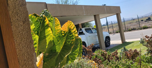 Venta Casa 4D 4B 2E Chicureo - Colina