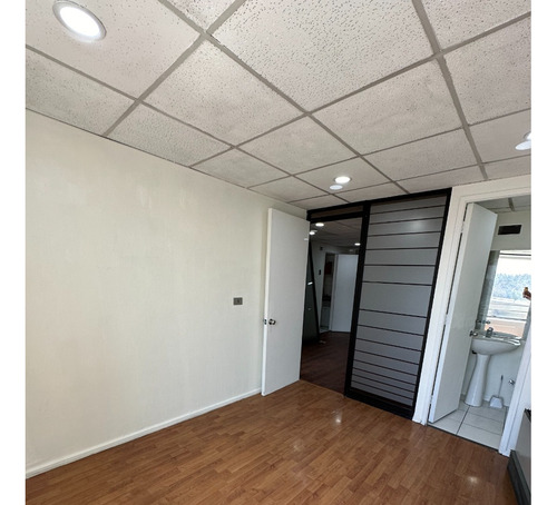 Arriendo Oficina NO 4B 4E 2B Pedro de Valdivia - Providencia