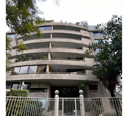 Arriendo Departamento 3D en suite 3B 1E 1B Metro Manquehue - Apumanque - Las Condes