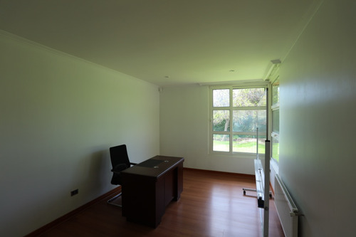 Venta Casa NP 4D en suite Walk-in cl&oacute;set 3B 4E Chicureo - Colina