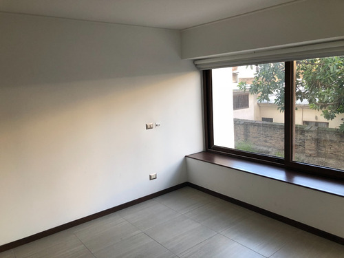 Arriendo Departamento S 2D en suite Walk-in cl&oacute;set 2B 2E 1B In&eacute;s de Su&aacute;rez - Providencia