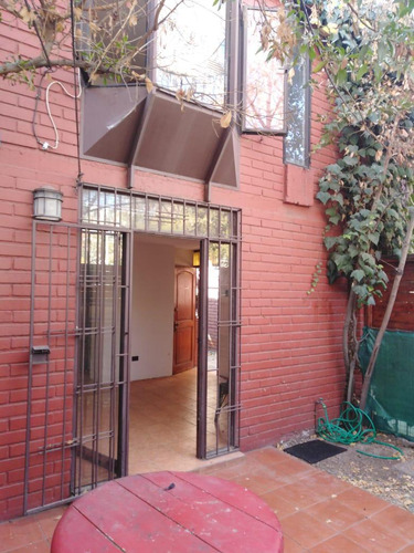 Arriendo Casa 2D 1B 1E Rotonda Atenas - Las Condes