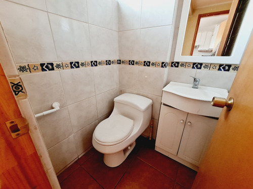 Arriendo Casa SO 6D 3B 2E 1B Nuestra Se&ntilde;ora del Rosario - Vitacura