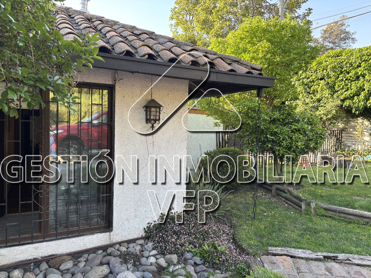 Venta Casa NO 5D en suite Walk-in cl&oacute;set 4B 4E 1Bd La Reina Alta - La Reina