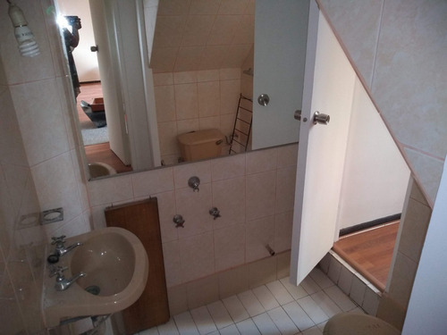 Arriendo Casa O 3D 2B 1E  - &Ntilde;u&ntilde;oa