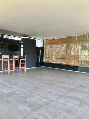 Arriendo Casa NO 2D en suite Walk-in cl&oacute;set 3B 1E Camino a Farellones - Lo Barnechea