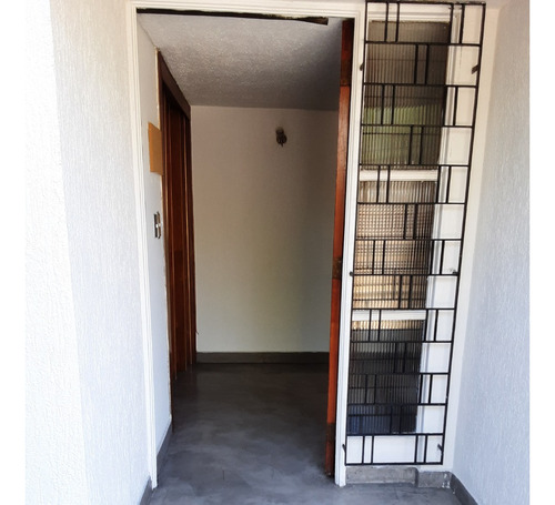 Arriendo Casa NO 3D 2B 3E Sebasti&aacute;n Elcano - Las Condes