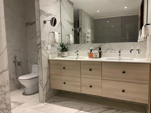 Venta Casa SO 5D en suite Walk-in cl&oacute;set 4B 3E Los Trapenses - Lo Barnechea