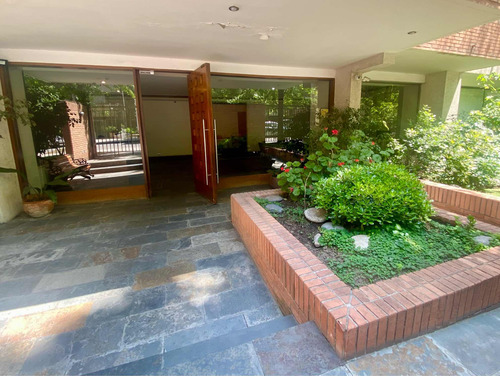 Arriendo Departamento 4D 3B 1E Las Lilas - Providencia